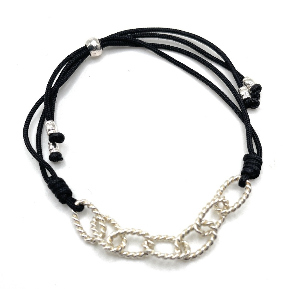 B2825 Silpada Sterling Silver Affinity Bracelet